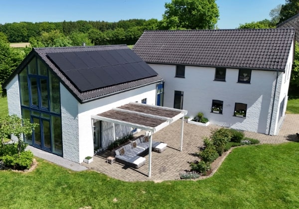 Grenzenloses Wohnvergnügen- Stilvolle Villa in traumhafter Waldrandlage und Grenznähe